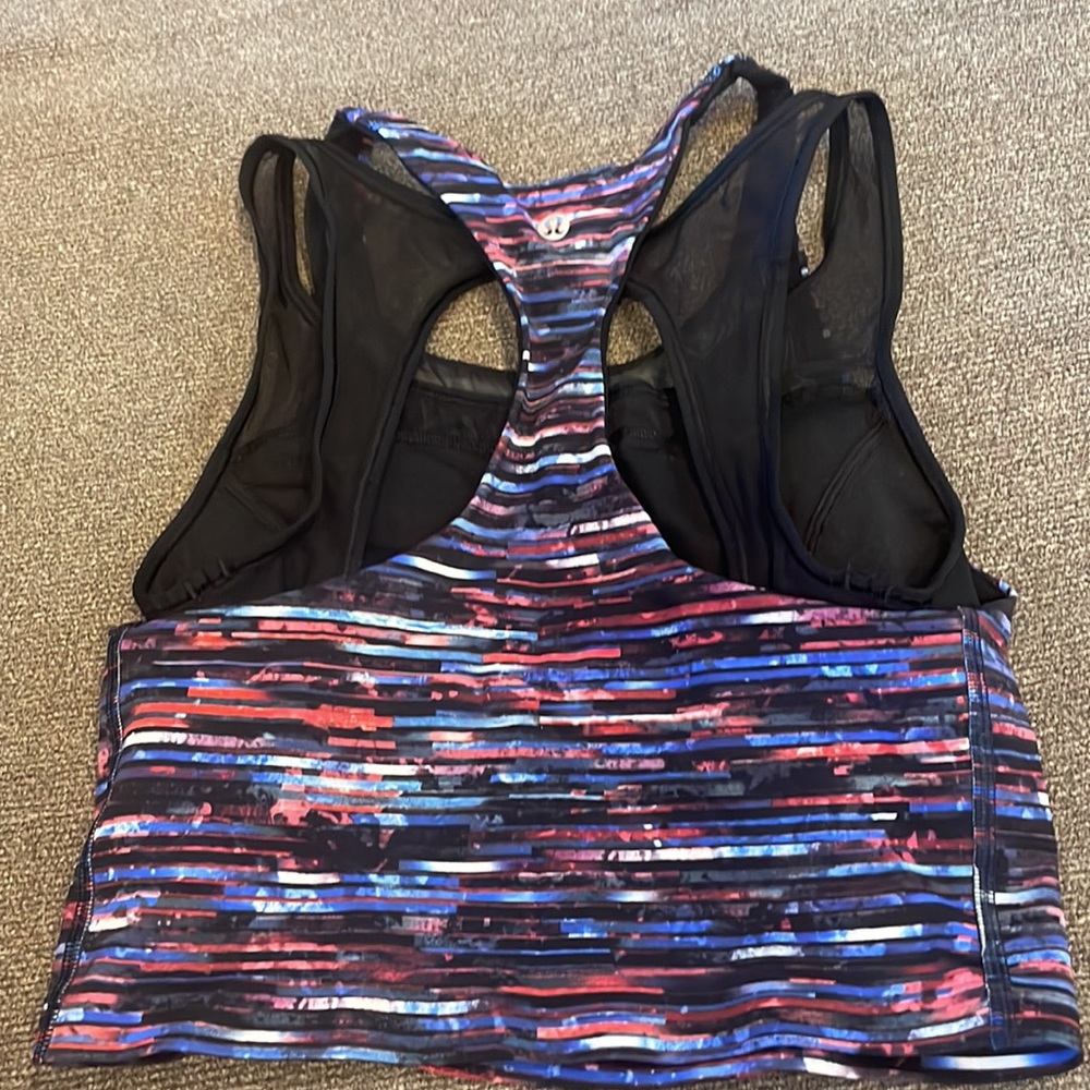 Lulu lemon - Picture 2 of 2